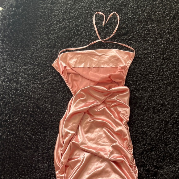 Elegant Pink Satin Dress - Picture 2 of 3